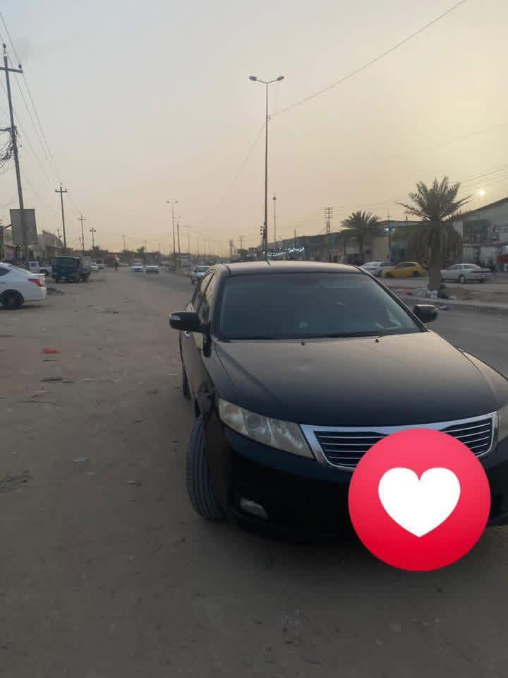 السلام عليكم كيا اوبتما لوتز 2009 كوري محرك 2000 بيها فقط قطعة وحدة صبغ والباقي كفالة كير محرك شرط رقم سليمانية دولي شرط التحويل بيع او مراوس حسب القناعة 
***********
