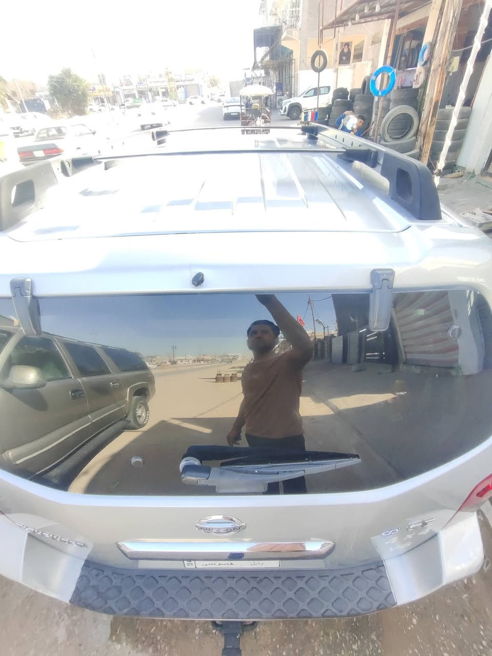 سلام عليكم نيسان بافندر مديل 2007 وارد امريكي بيها جاملغ امامي بي صبغ ومعجون بدون دواخل وبنيد وجاملغ اثر جراد وين ميعجبك افحص مو ضربت بجم دواخل و شواصي سليمه اي ضرر مابيها مكينه 6 سلندر لا بخار ولا تنقيص على فحص حداديه الوره ستونه مسويه نافضيها كلها  ولااماميه نضيفه  تبريد شغال كهربائيات كلها شغاله سياره نضيفه ورحمه من لله  مكان السياره نجف راعيه بكربلاء  السعر 100 وقابل للتفاوض   رقم الهاتف ***********
