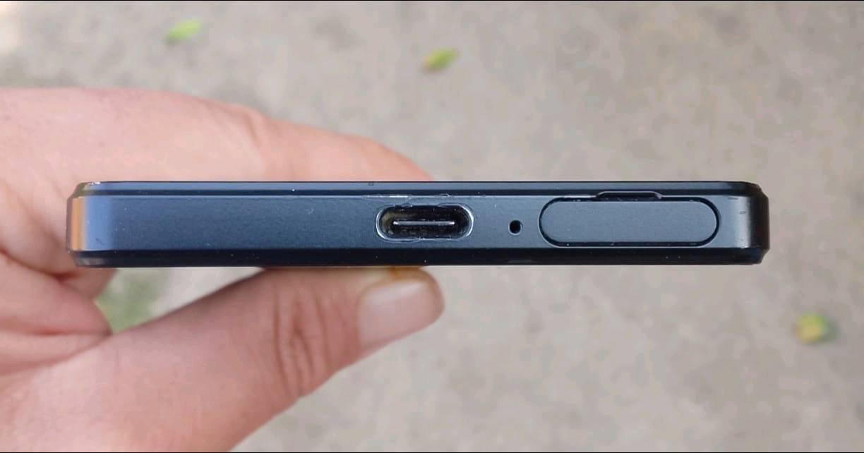 سوني 1 مارك 4 للبيع مستعجل 