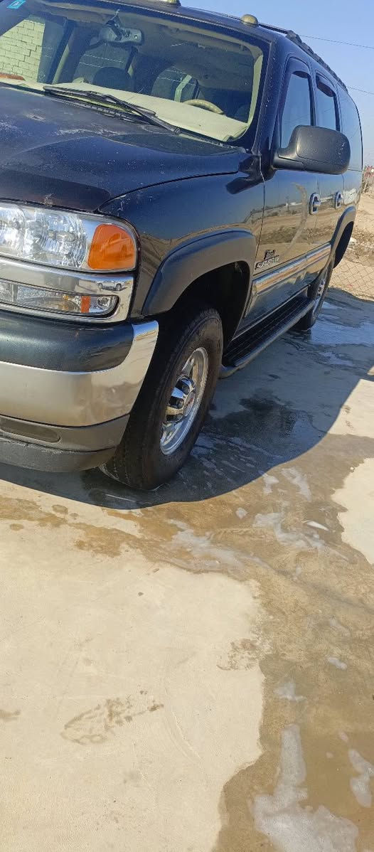 سلام عليكم سياره جمسي بدون 2005 تايرات حداديه كير جديد سياره 8100 سعر 70 وبيه مجال 
***********
