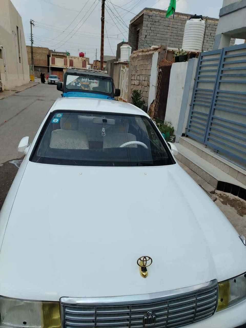 السلام عليكم
بطه فصل ٩٥ باسمي انبار مكفوله من كلشي 
مراوس بس براس الثور فلات العنده يتصل ومن الله التوفيق
***********
