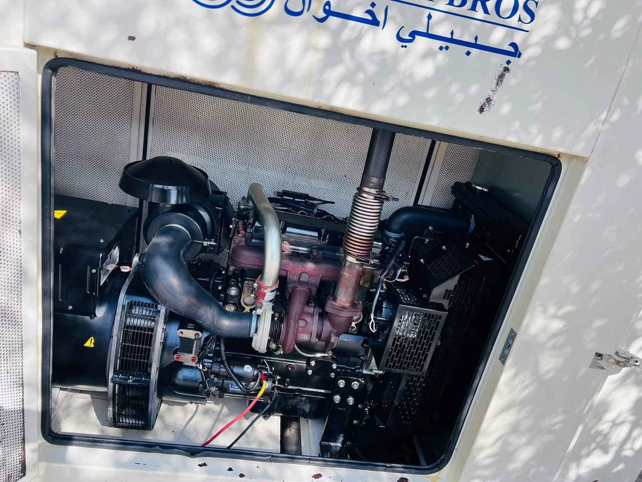 #جديدنا
نوع المحرك:بيركنز انكليزي 
القدره:80KVA
المحرك:4بستم سوبر 
نوع الملف:لوري سومر فرنسي
كاتم جبيلي نسبة الصوت 100%مع خزان وقود 
مع سسستم بروتكشن كامل للحمايه ونظام اوتو Ato
 الهاتف:***********
***********
