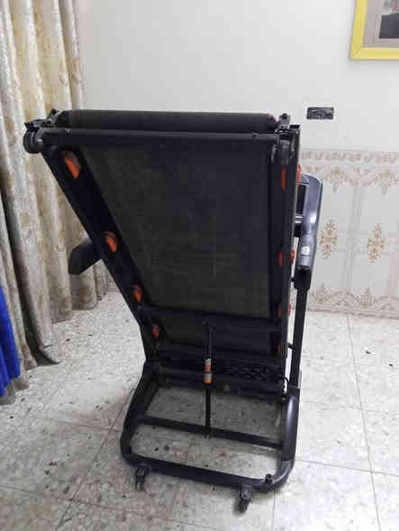 جهاز رياضي للبيع وزن ١٣٠ كيلو السعر رقم الهاتف ***********
