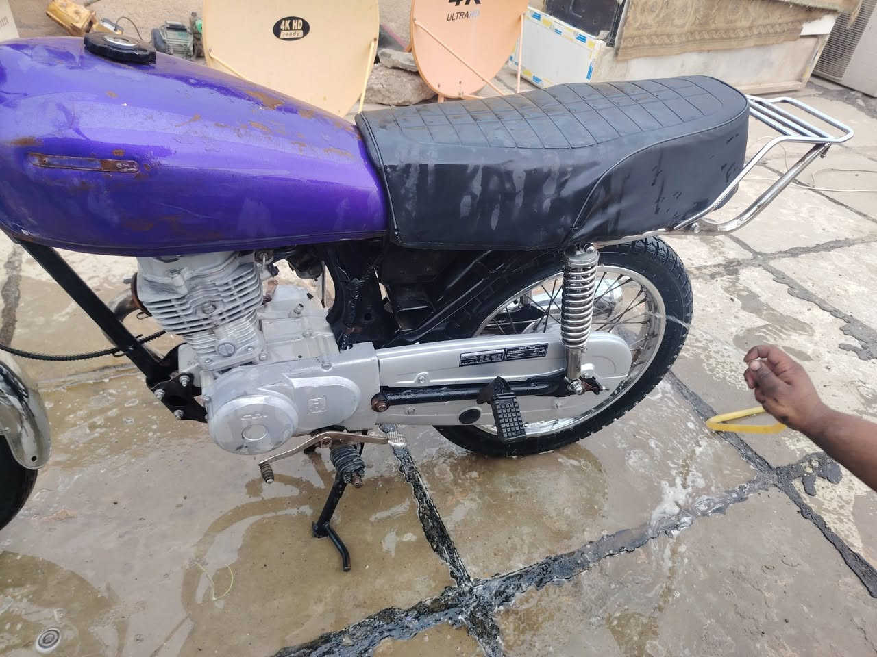 سلام عليكم  كل عام وانت. بخير دراجه مستعجل علئ بيعته دراجه نامه شلامجه مكينه شلامجه شاصي شلامجه دراجه خير من الله مكينه ناعمه  بس الويل امامي شكله تعبان بس دراجه تخبل  مكان ناصريه مركز  دراجه مال شغل  مركز الناصريه شموخ  السعر 350وبيه مجال الطيبين


**إذا كنت صاحب هذا الإعلان وتريد حذفه لأي سبب، رجاءا أرسل رسالة إلى الدعم الفني**