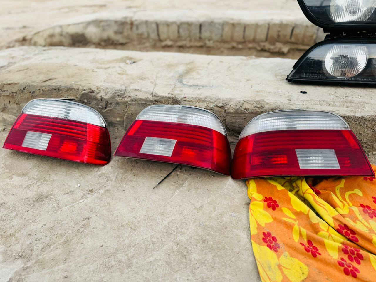 لايتات وبك لايتات صقر حاويه جديد وحصان كير كامل مكان بابل الحمزه الغربي للاتصال *********** او مراسلت صفحه
