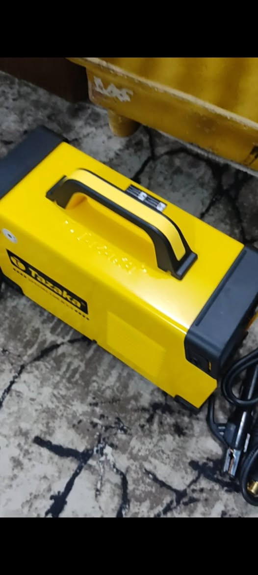 مكينة لحيم من شركة تازاكا الحجم الكبير  للبيع العنوان البصرة السعر 100 وقابل للتفاوض للاستفسار  مراسلة الصفحة


**إذا كنت صاحب هذا الإعلان وتريد حذفه لأي سبب، رجاءا أرسل رسالة إلى الدعم الفني**