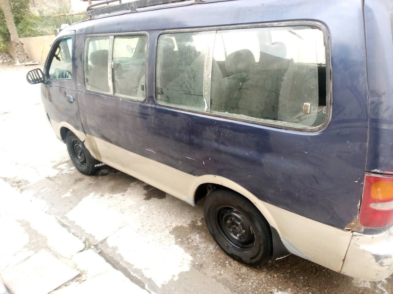 السلام عليكم كيا بريجو للبيع كامل مواصفات سياره جاهزه غير من الله محرك مقفول جير مقفل اكشن مقفول سعره من ايدك للشارع سياره بلاديه سياره جاهزه خير من الله موديل 95 سعره خير من الله سياره جاهزه ايدك للشعر السعر 47 ورقه رقم بغداد رقم الماني تحويل قبل كاتبك عقد مروري ***********
