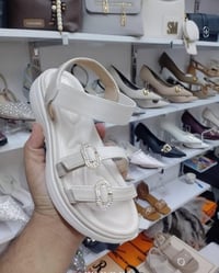 أحذية • جديد براند • مقاسات ٣٦-٤٠