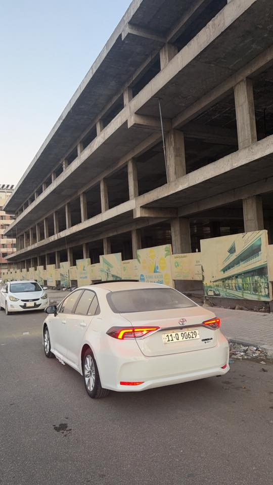 السلام عليكم

كورلا هايبرد 2025 ماشيه 8 الف
رقم بغداد تحويل ثاني يوم 
تجميع صيني 
بصمة
الاضائة الامامية LED 
نظام طوارئ 
مانع انزلاق 
نظام GBS
فتحه سقف  
الداخل بيانو بلاك
اشاير بالمري
رادارات
تحديد مسار 
تنبيهة ورجوع عند الخروج عن الطريق
رادار تحديد سرعة الشارع 
رادار امامي
مثبت سرعة 
وقوف ذاتي 
مستشعر اصطدام 
عدادات دجتال
مقاعد جلد 
كامره خلفيه دوارة
تحكم التبريد شاشه
شاشة كبيرة 
8 وسائد هوائية 
اوتو هولد
سايد بريك بصمة 
حساس ضغط الاطارات 
جميع اضواء السيارة الخارجية LED
جميع نوافذ السيارة اوتو
كشافات ضباب
لد نهاري
سبير خلفي 

السعر 23 مليون وبي مجال

ملاحظة السيارة  بحاله الوكاله كفاله عامه ومودشمه دواخل  عام + كل السياره من جوه نايلون حراري  

للاستفسار  ***********
