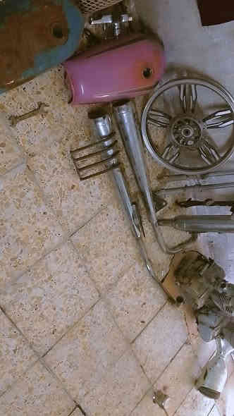 سلام عليكم غراض لل بيع مكينه نامه اصلي وثانيه جوستر قديم  +صالنصه 3+ويل كب أمامي+ماشه +تانكيات 2 +دبل. أمامي بكاني بغداد بلديات اتصال او واتساب ***********
