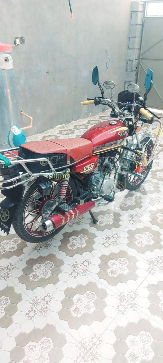 موديل 24 بصمه منفيس محرك 200 نضيف كلش رايده 800 قفل رقم تلفون صاحبه +964 772 367 5160
