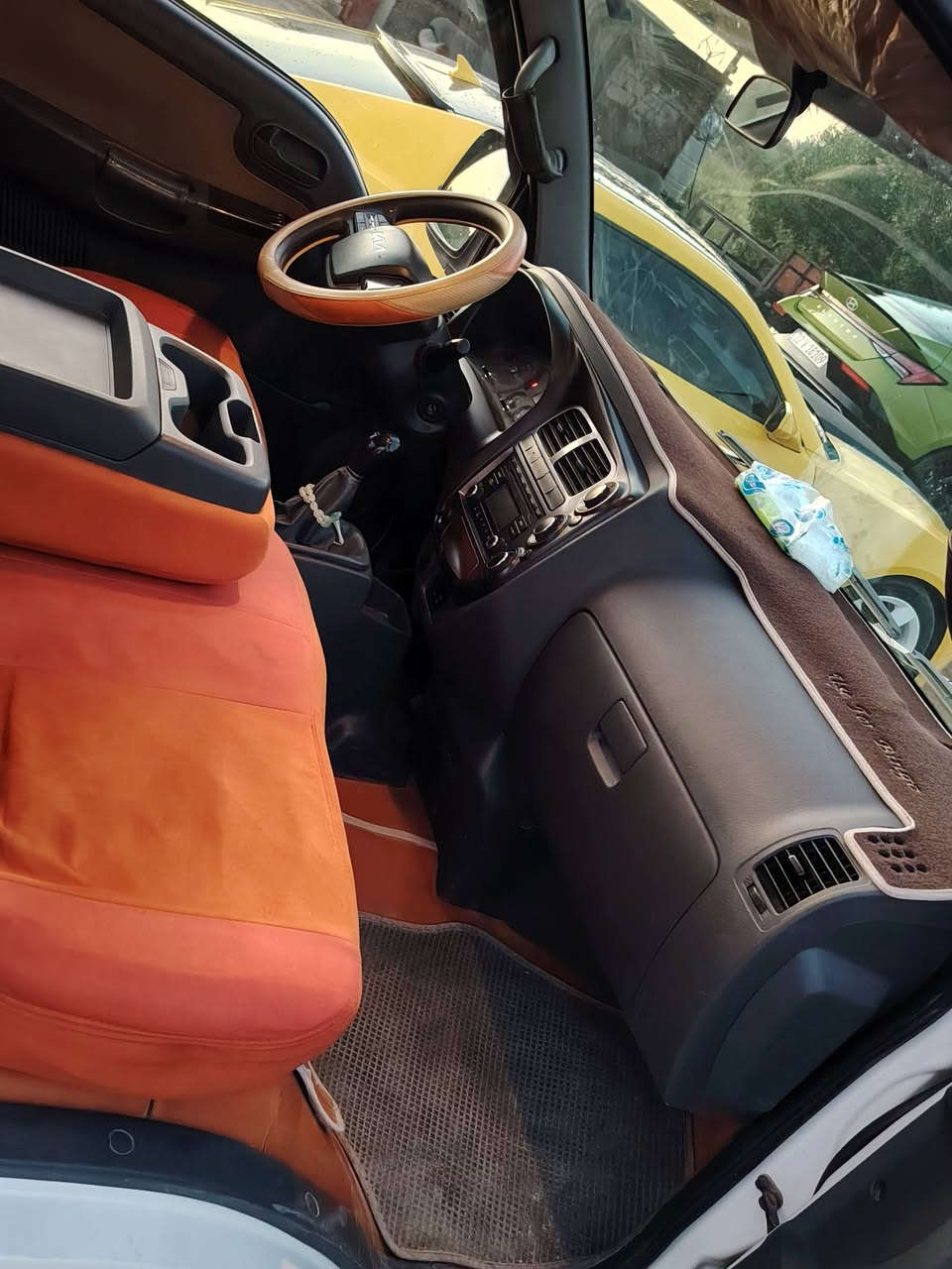 السلام عليكم للبيع كية موديل 2023
السيارة مكفولة كفالة عامة وجاهزة من كلشي رقمها بابل انكليزي بأسمي تحويل ثاني يوم مكاني حلة مركز السعر 150 وبيها مجال للاستفسار ***********
