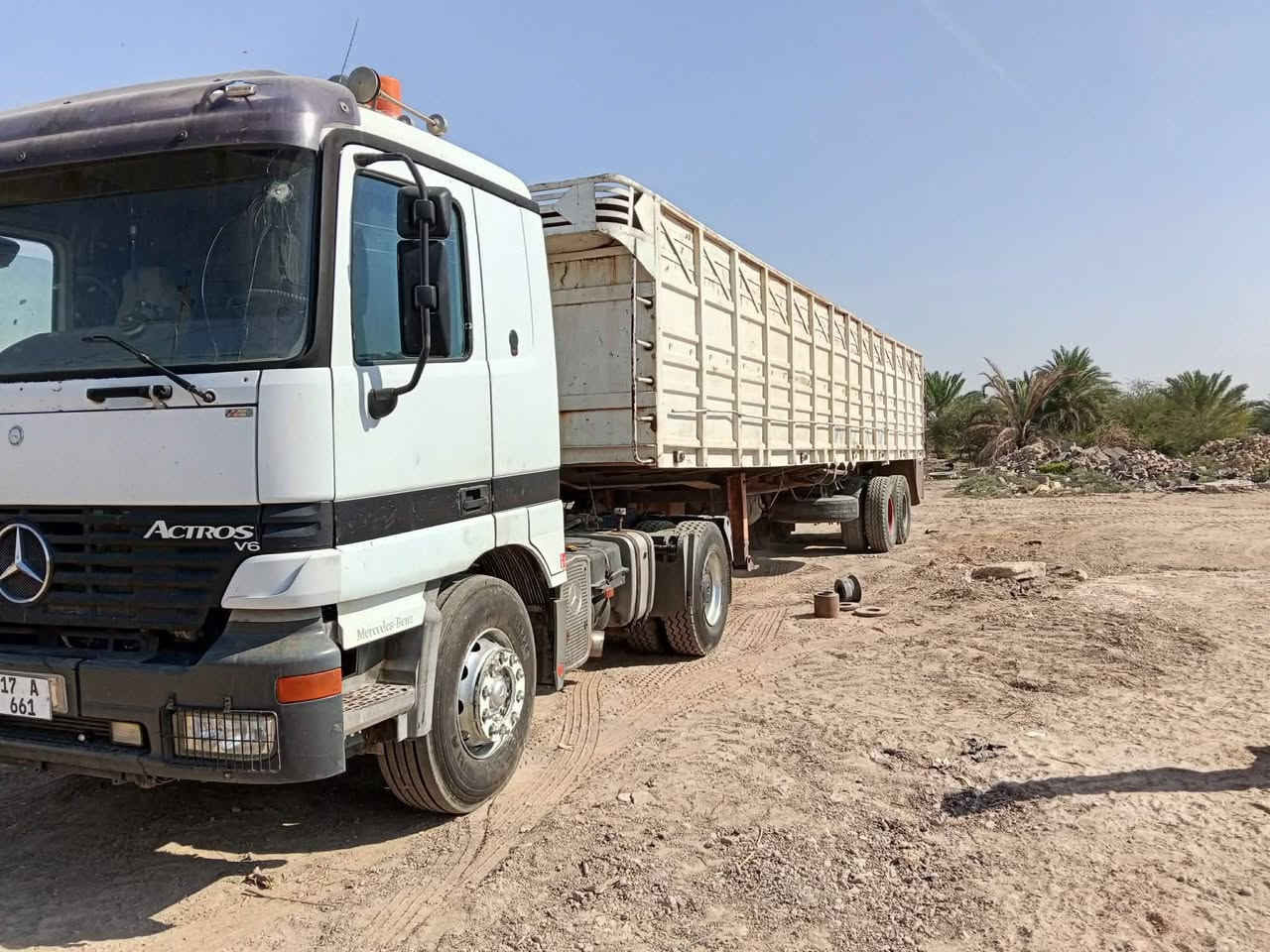 سلام عليكم عربانه بلوم جناب للبيعدناكير 14 صيني شريط 55 الماني شاصي قطعتين  مكاني  ناصريه قضاء الفجر رقم الهاتف ***********
