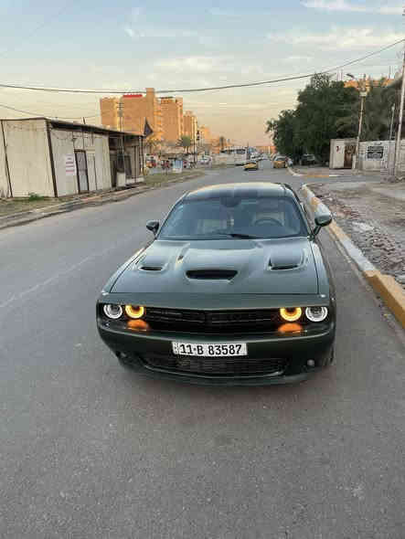 السلام عليكم من رخصت الأدمن 
جالنجر موديل 2019 
ماشيه 76 
السعر 135 ماكو هيج سعر 
السيارهً بيه قطع ابيعلك حزام شاصي جهت اليسره بي تعديل بيها طخات مصلحهن بس باقيات ع الصبغ مكان السياره بغداد حي القاهره 
رقم الهاتف ***********
