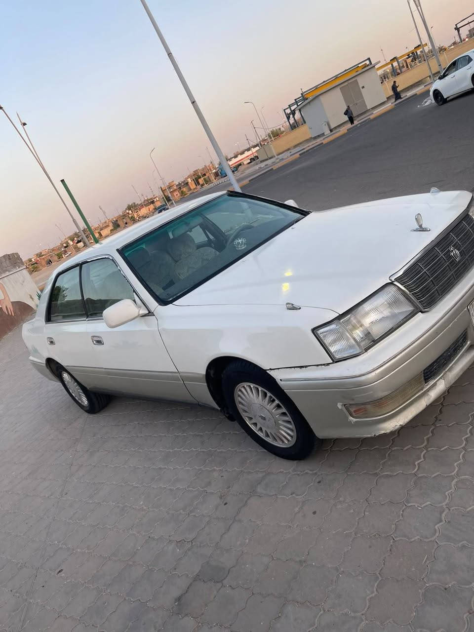 يالله 
سيارة راس الثور مكينه وكير فيفيتي جدد تبريد شغال خير من الله 
بيه ضربا جاملغ الخلفي  مكفوله من الكص والنقل  رقم بصرة  تحويل ثاني يوم شرط  والباقي شوف العين ابيع اصوليات وتحويل انا مكلف بالنشر صاحب السيارة + 🔅📲⬇️
***********

*********** البصرة, العراق
