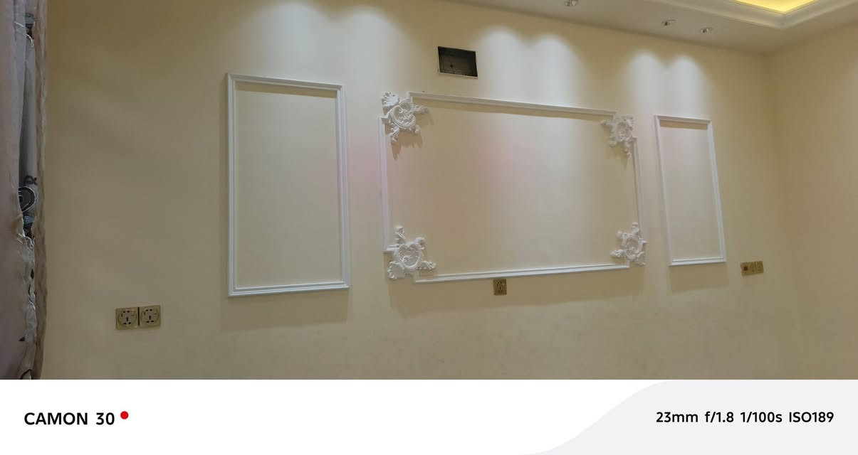 السلام عليكم
دار زراعي للبيع المساحة / ١١٠م 

العنوان / البلديات خلف المصرف ثالث فرع منطقة ضياء الحلفي بصف الطابو قرب منطقة العلماء يحتوي الطابق الأول// أستقبال + صالة + مطبخ منور + غرفة نوم + ممر + صحيات داخلية وخارجية الطابق يحتوي على ديكورات + نقوش + إنارة مخفية كامل

الطابق الثاني// غرفتين نوم + صالة + صحيات يحتاج إلى بياض وكاشي وشتايكر 

للأستفسار //  *********** 

أتصال + واتساب موجود

