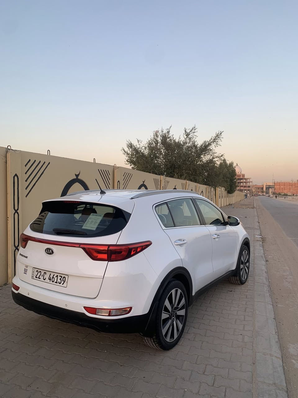 كيه سبورتج 2018
كفاله عامه 
موصفات نص فول 
مكينه 2000 دوش
سياره كفاله مكينه كير حداديه كله حديد
رقم اربيل
ماشيه 113
مكاني كربلاء رقمي ***********
