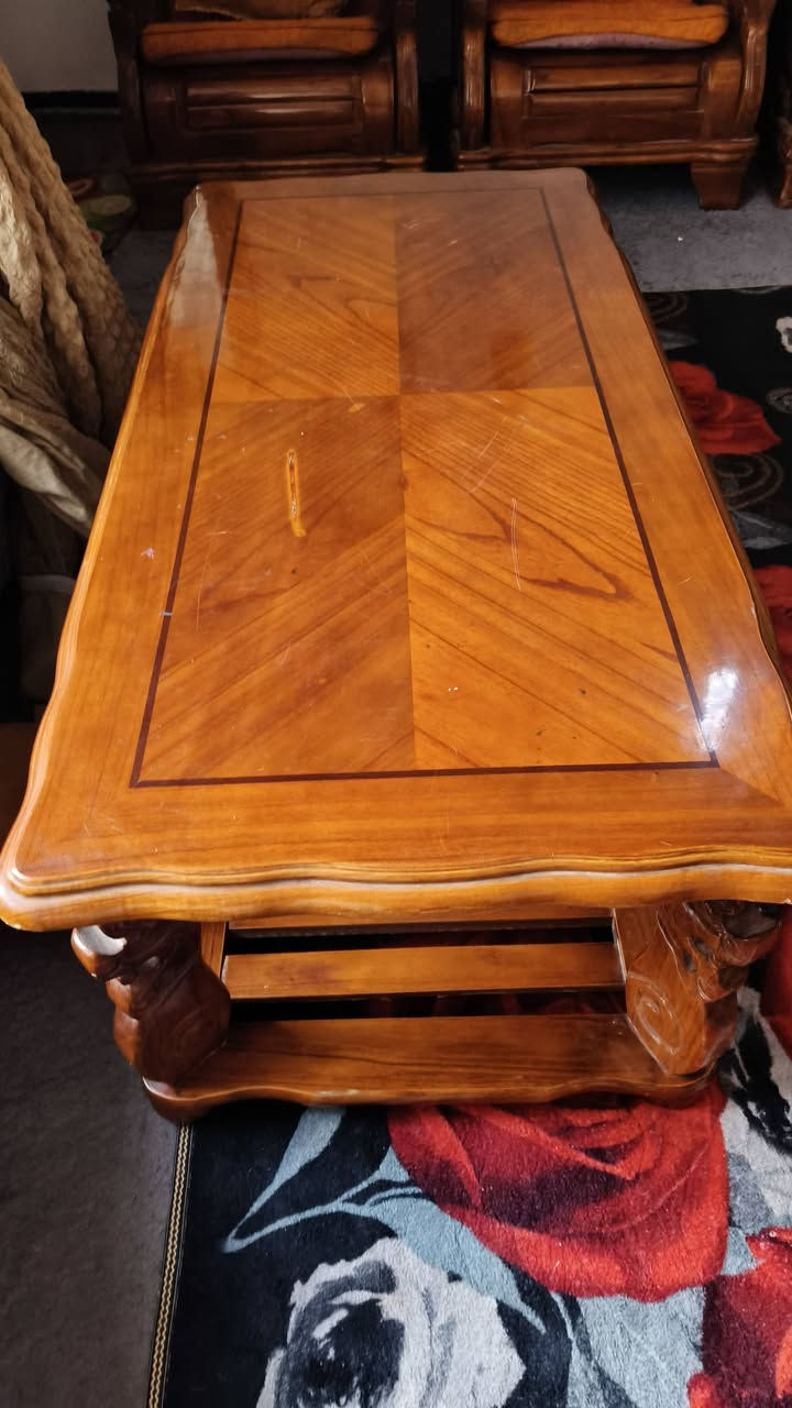 تخم صاج سعر 400 الف مكاني بعقوبة *********** قرب مدرسة الامين
