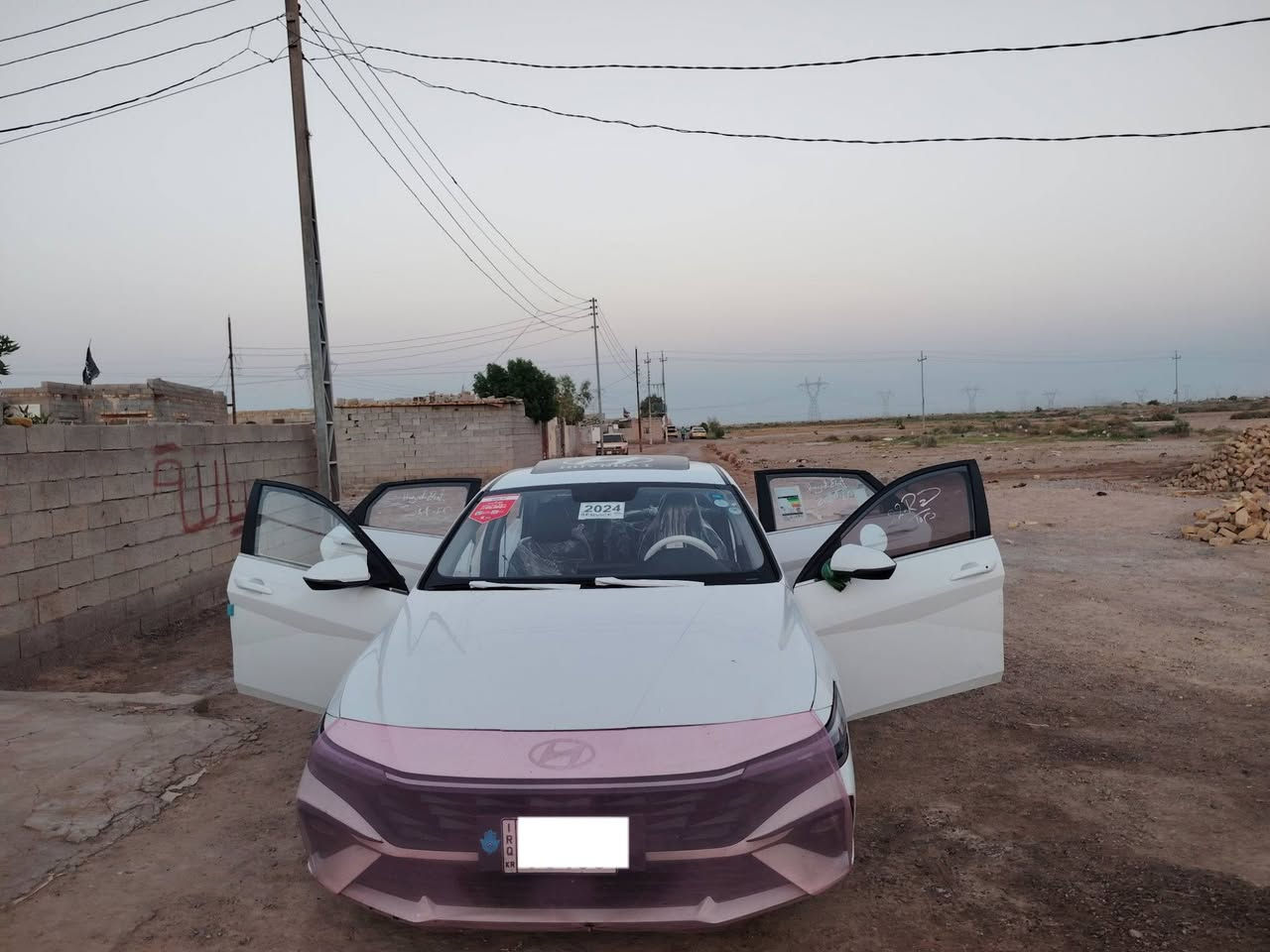 يا الله سلام عليكم هونداي النترا موديل 2024 سيره كفله عامه سيره مرتبه ما يحتج تصرف عليها الا تنقيص الا تبخير مكينه 1600 تجميع صيني  مكاني العماره قلعت صالح قريت سليمانيه  سعر 140وبيها مجال وا وهاذ رقمي *********** سيره رقم ربيل
