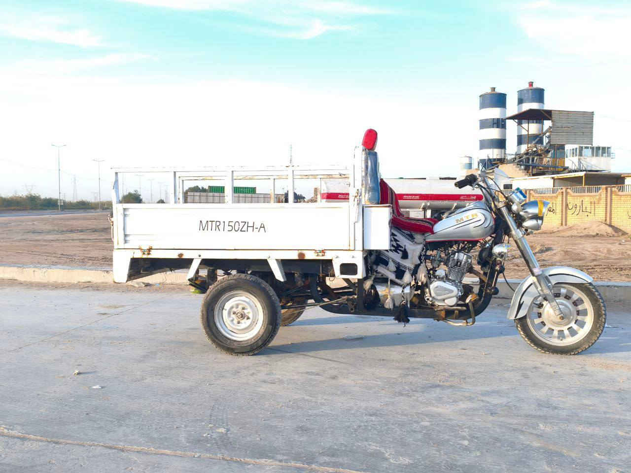 سلام عليكم 
ستوته مديل 18 اوراق أصولي مكينه 25 نضافه شوفت عينك سعر خاص 
***********
