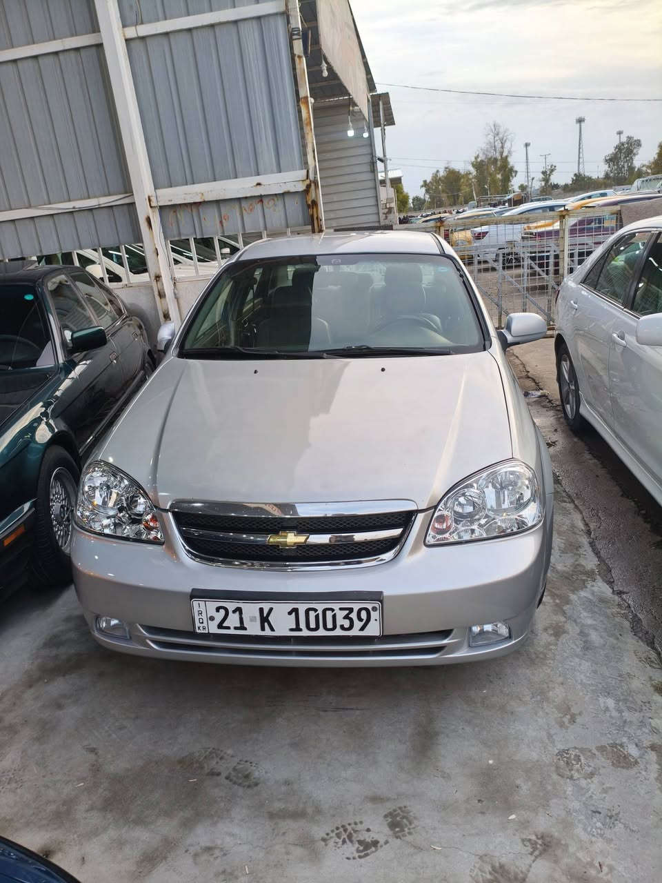 سلام عليكم سياره اوبترا للبيع موديل 2009سياره صبغ عام جماليه كير اوتماتيك سنويه جديده دفتر بانزين موجوده شرط تحويل والغرامات مكان سياره كركوك والسعر 75وبيها مجال وللأستفسار الرقم ***********
