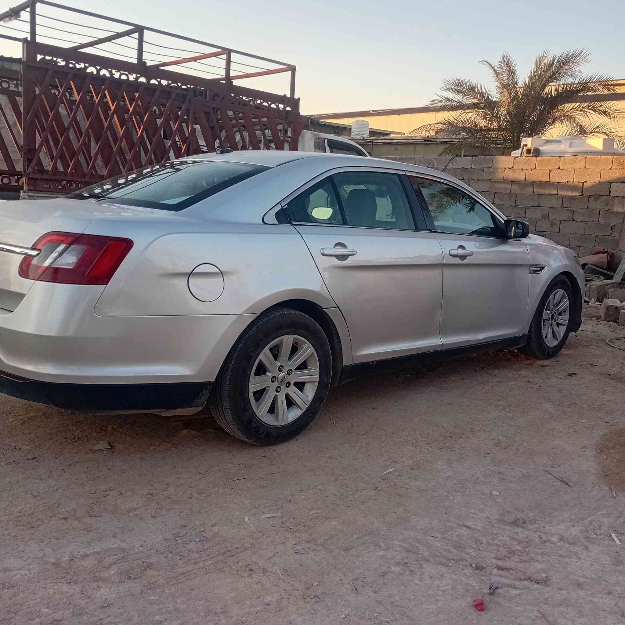 للبيع اتصل ***********
موديل ٢٠١١ صبغ بدون معجون
مكان كربلاء
رقم بغداد
