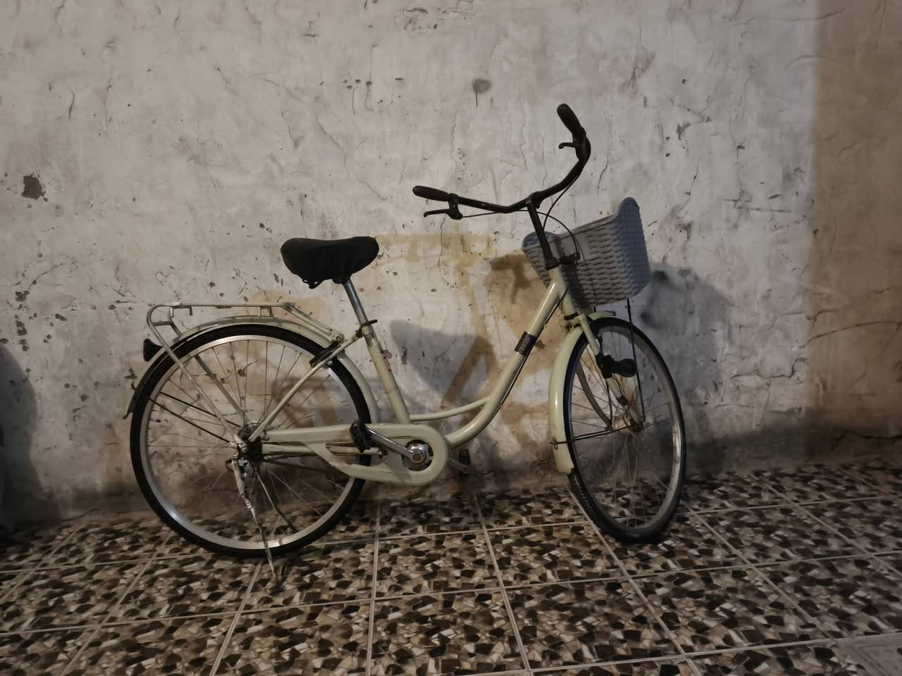 السلام عليكم باسكل للبيع السعر 85
نضيف كلش وكلشي بي شغال الخاص مفتوح


**إذا كنت صاحب هذا الإعلان وتريد حذفه لأي سبب، رجاءا أرسل رسالة إلى الدعم الفني**