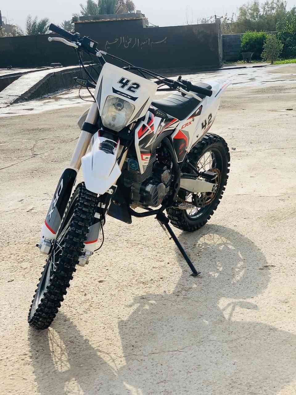 السلام عليكم  crx محرك300cc نضافه وشلعه فول لسعر 1350 مكاني كوت / دجيلي *********** مستعجل ع بيعتها
