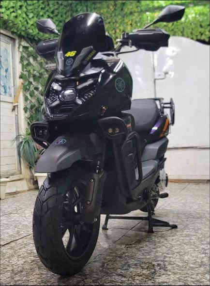 دراجه شحن أباتشي تمشيك 60 كيلو  تجي سبع بطاريات ليثوم الدراجه كلشي مابيها برغي نقص مابيها كامله و مكمله سعرها مليون 200 الف العنوان بغداد الشعب
***********
