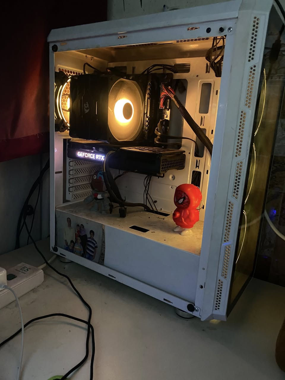 الرقم ***********
🖥️ مواصفات البيسي:

المعالج (CPU): Intel Core i5-10400F

سرعة 2.90GHz

كرت الشاشة (GPU): NVIDIA
GeForce RTX3050 8 VRAM

الرام (RAM): 16GB

(قطعتين)

المذربورد:H410S2H V3

التخزين:

500GB SSD

1T HDD

👉 المجموع 1500:كيكا

الباور سبلاي: 750 واط
