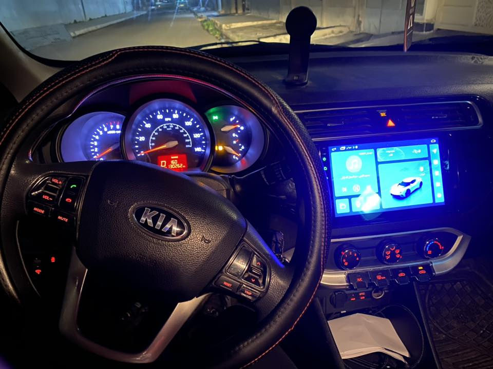 كيا ريو 2017 بيها باب واحد بارد ومصبوغ بخ
السيارة باسمي سنوية جديدة
موجود السونار مالتها مال قبل 3 اسابيع 
كير ومحرك وتبريد مكفول
سعرها 105 بدون مراوس بيع فقط
***********
