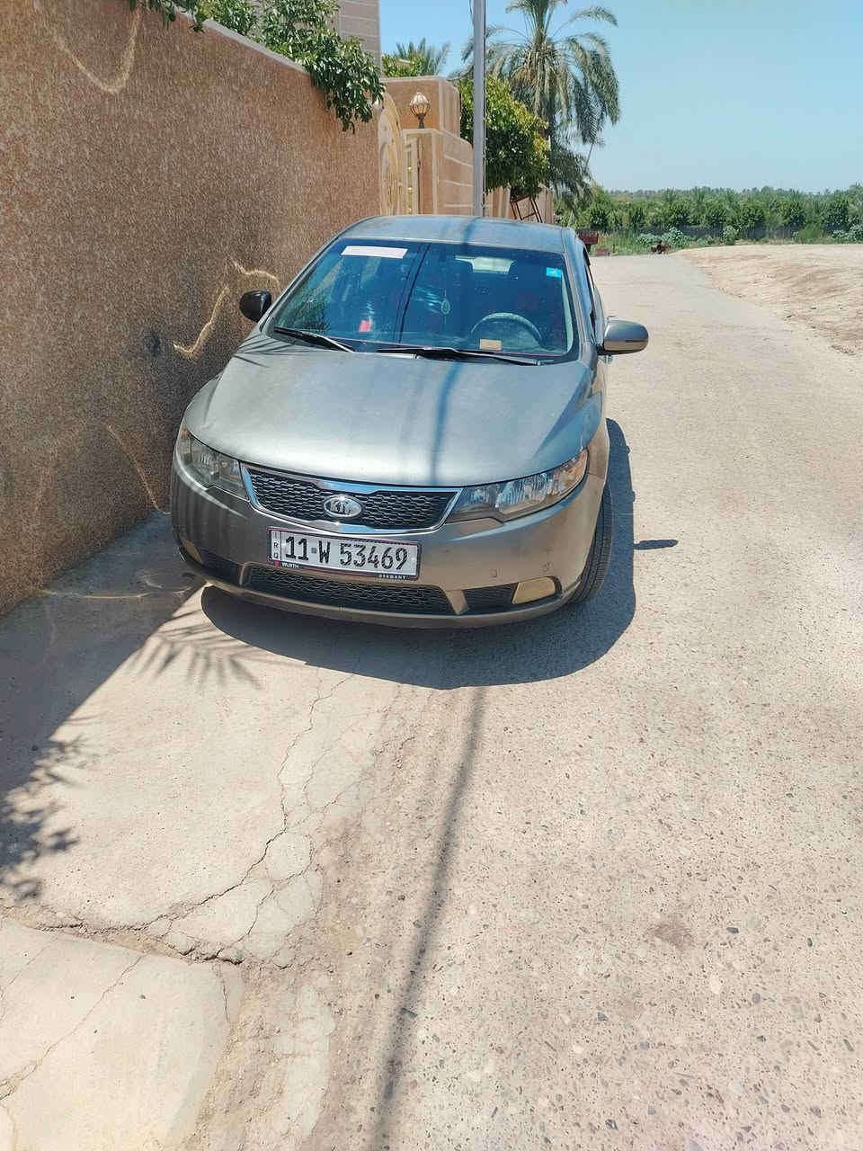 السلام عليكم فورتي موديل ٢٠١٢ سياره مال بيت محرك كير   تبريد  تدفئه دشبول لو نين صدر امامي خلفي جديد  سياره حلو اوناشر السونار مكاني ديالئ جديدة الشط لاتصال ***********
