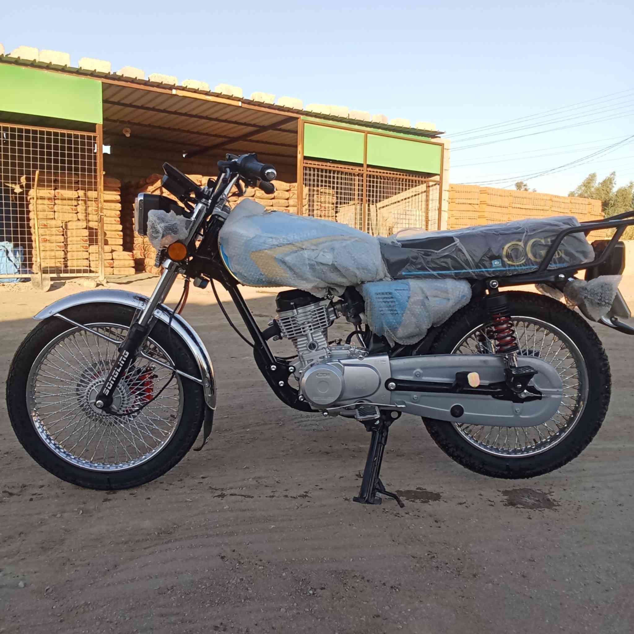 السلام عليكم اخوان دراجة تايكر للبيع موديل 2026اوراق كاملة محتاج وريد ابيعهة دراجة مكفوله سعر ٧٥٠او بيهة مجال للطيبين مكلف بل نشر مكاني ديالى بعقوبة مفتوح الخاص الرقم ***********للستفسار دراجة بعدها بجيسهة بس ولله محتاج او مستعجل على بيعتهة
