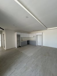 مجمع رسن تاور • ١٥٠م • ٣غ+سويت