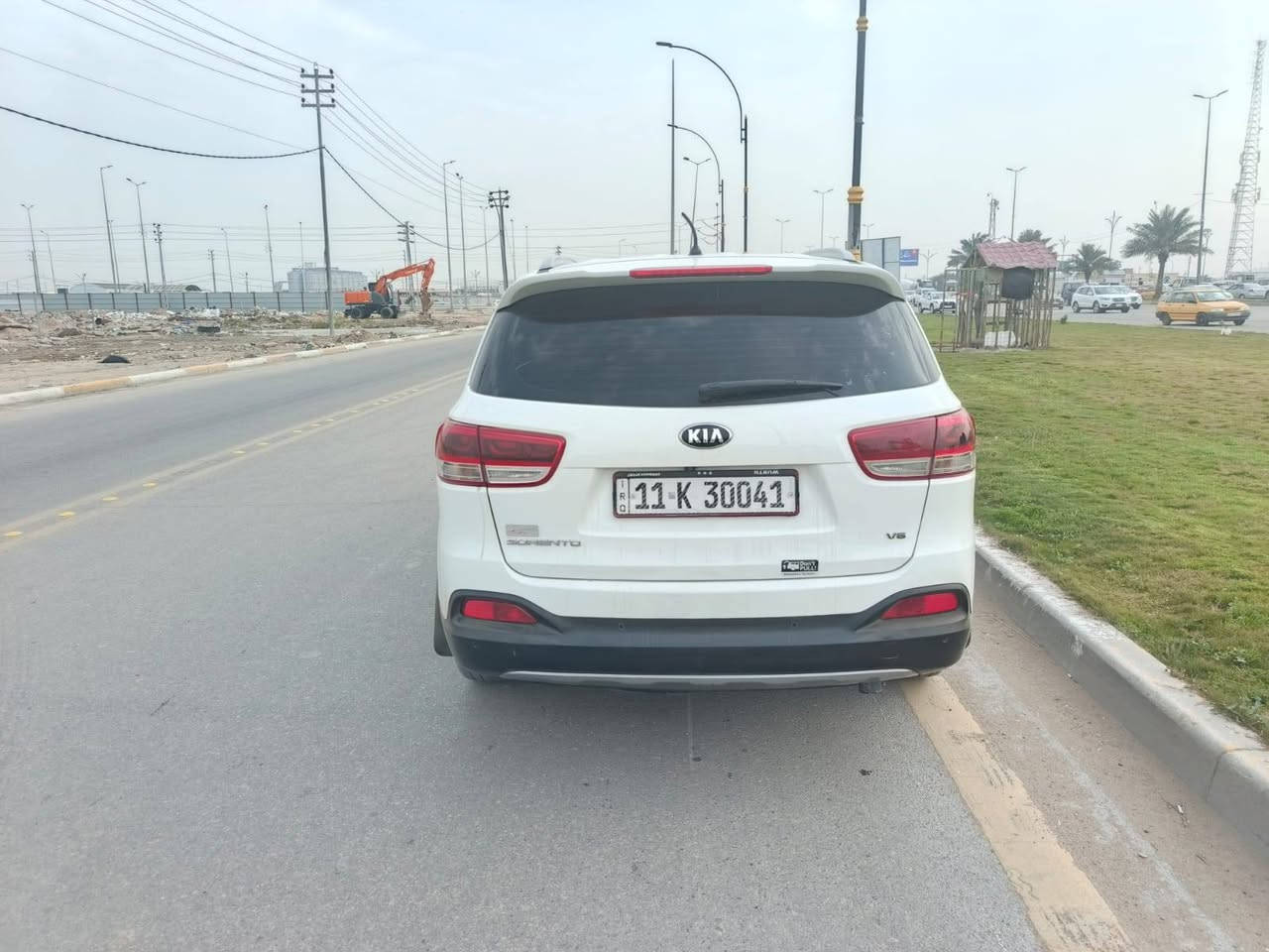 السلام عليكم سياره نوع سورنتو خليجي موديل 2017 فول موصفات عده الفتحه كفاله عامه من صبغ وتبديل وضربه السياره جديده مال جناي سته اسلندر سبعه راكب 3قطع تبريد مري شفط جنطه كهربائي باب ترحيب باب لد كشنات جلد كشنات كهربائي فول ماشيه 45 فول السياره العنون كربلاء السعر 227 رقم الهاتف ***********
