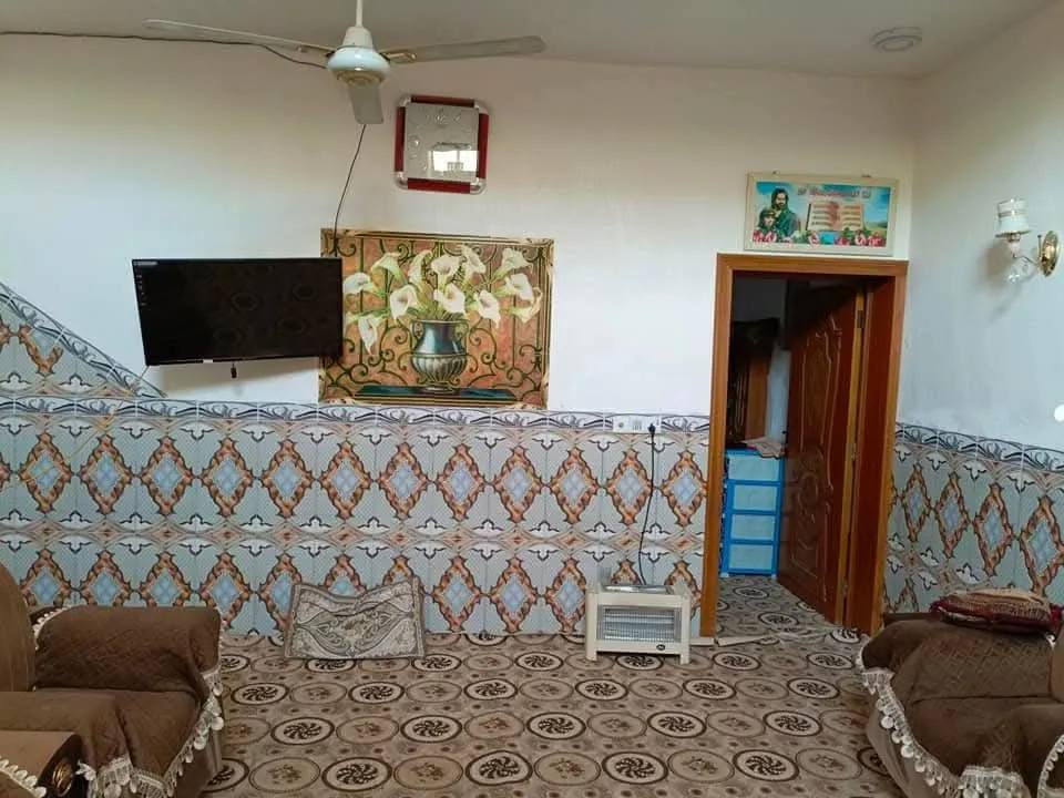 دار للبيع
📐 المساحة: 150 متر
📍 الموقع: كربلاء – الإبراهيمية، طريق أبو جز العناز
🏠 التفاصيل:
▪️ الطابق الأول: غرفة + صالة + مطبخ + استقبال + صحيات
▪️ الطابق الثاني: 4 غرف نوم
▪️ الطابق الثاني هيكل (بدون صب)
📄 السند: طابو زراعي سند 25
🪑 الدار تُباع مع الأثاث:
▪️ ثلاجة
▪️ مجمدة
▪️ كاونتر
▪️ تخم
▪️ فراش
▪️ سبالت عدد 2
▪️ طباخ
💰 السعر: 80 مليون مع مجال
للإستفسار الاتصال *********** وتساب
نستقبل كافت العروض للبيع وشراء العقار في كربلاء قضاء الحسينية
