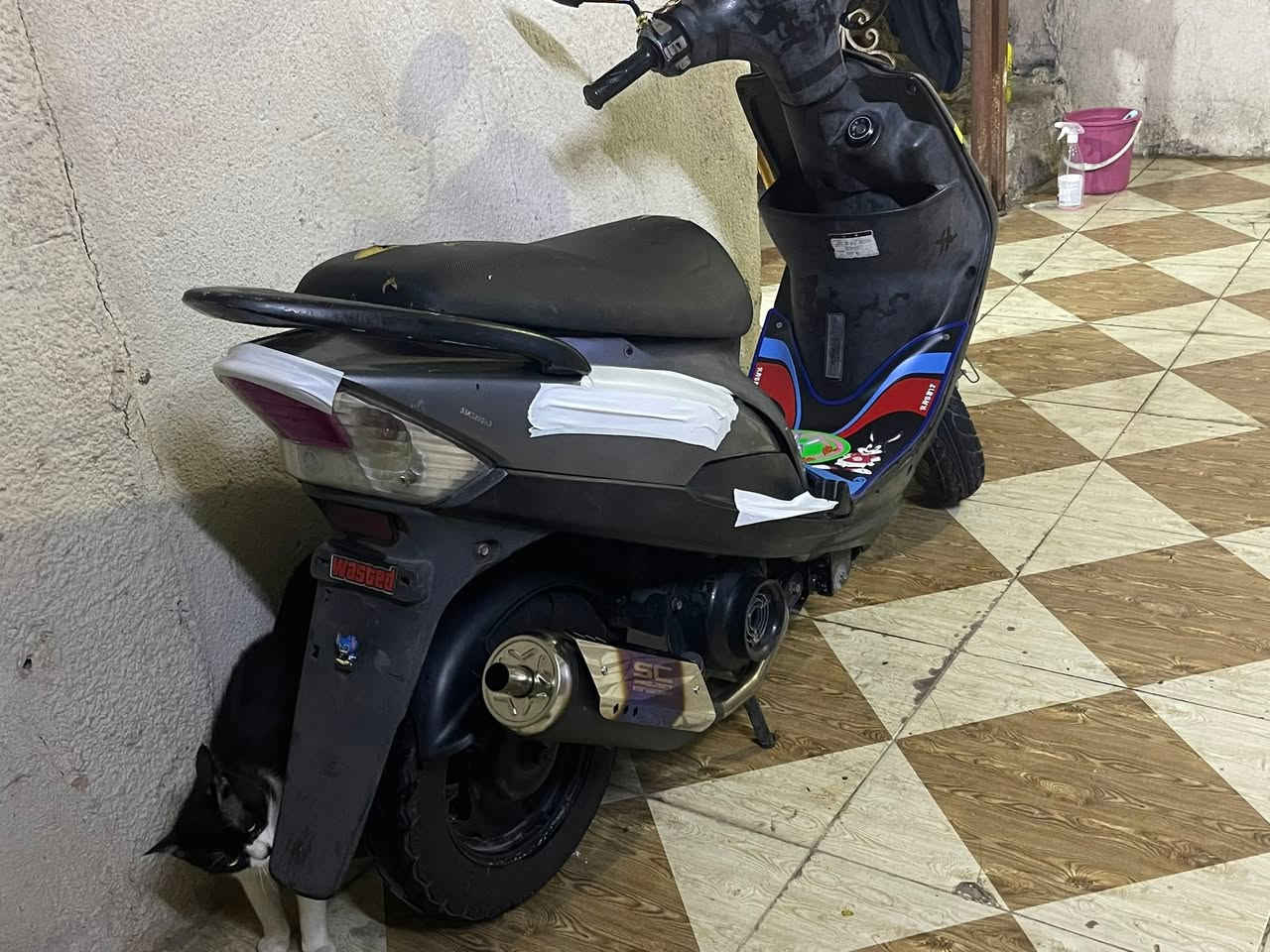 سلام عليكم دراجه ماكس عدله محرك ما مفتوح٤٩ شرط نص هندر او سلف نص نكرا كلج خلفي جديد زوج تايرات جدد كفرات مختمه بس شوي تعبانت كزوز رياضي درجه خير من الله السعر ((750 ))قفل رجاءً بدون احراج مكاني بصره قبله رقم ***********
