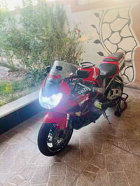 RR929 • محرك كفالة • لايت زينون