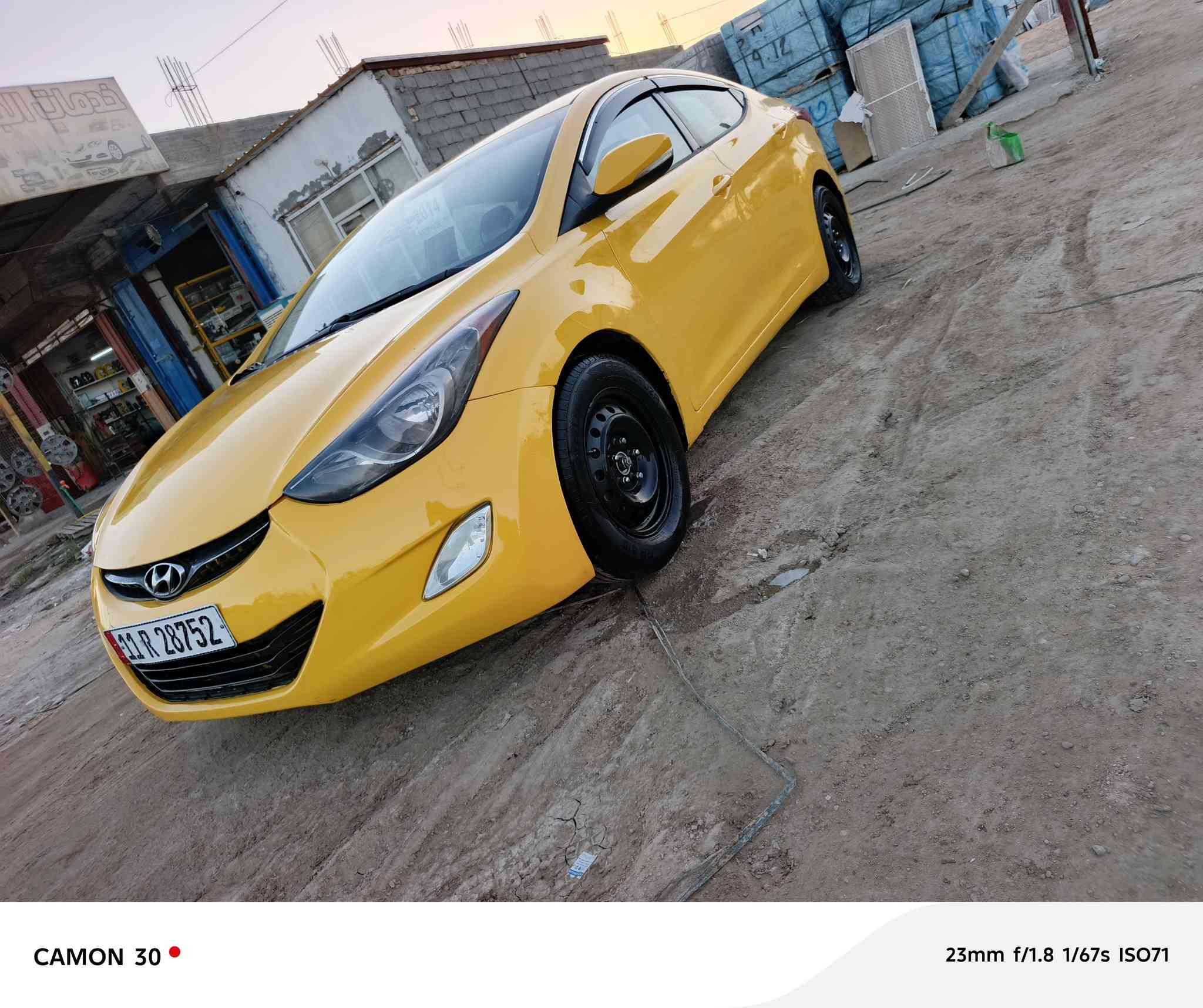 الانترا 2013 رقم بغداد انكليزي بسمي محرك 1800 دوش هيئه وغرامات صفر 
سيارة جديدة وناعمة 
تبريد ثلج ❄❄
تدفئه بلكشنات 
اشاير مري_ ايكو تقليل صرف الوقود _تحكم استيرن جهتين -شاشة اندرويد كبيرة_ كروز سرعة
وارد حادثة قطعتين بدون داخل
حداية امامي خلفي محرك وكير شرط الفحص 
السعر 97
مكان السيارة كربلاء 
***********
