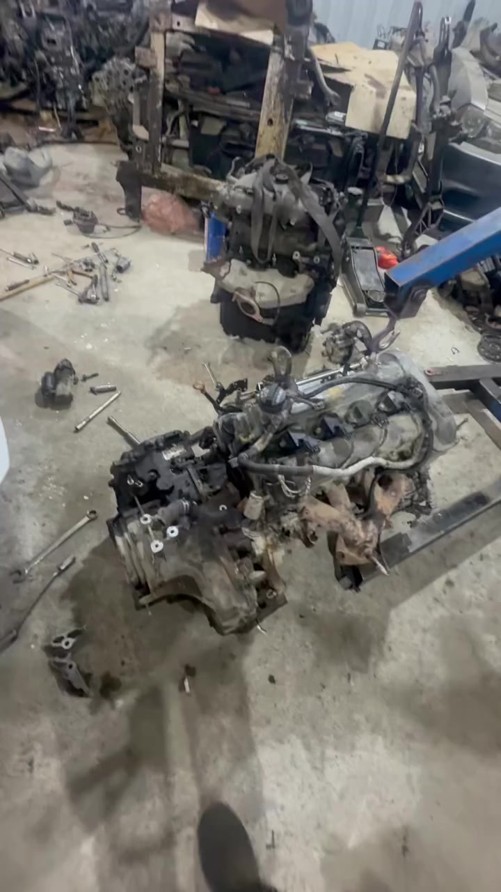 جانب من اعمال ورشتنا ماليبوا الشكل المقدس طبعاً السيارة صاير بيها كسر بل لشة مال الكير والاذان العنوان بغداد مجاور مرور الرستمية ***********
