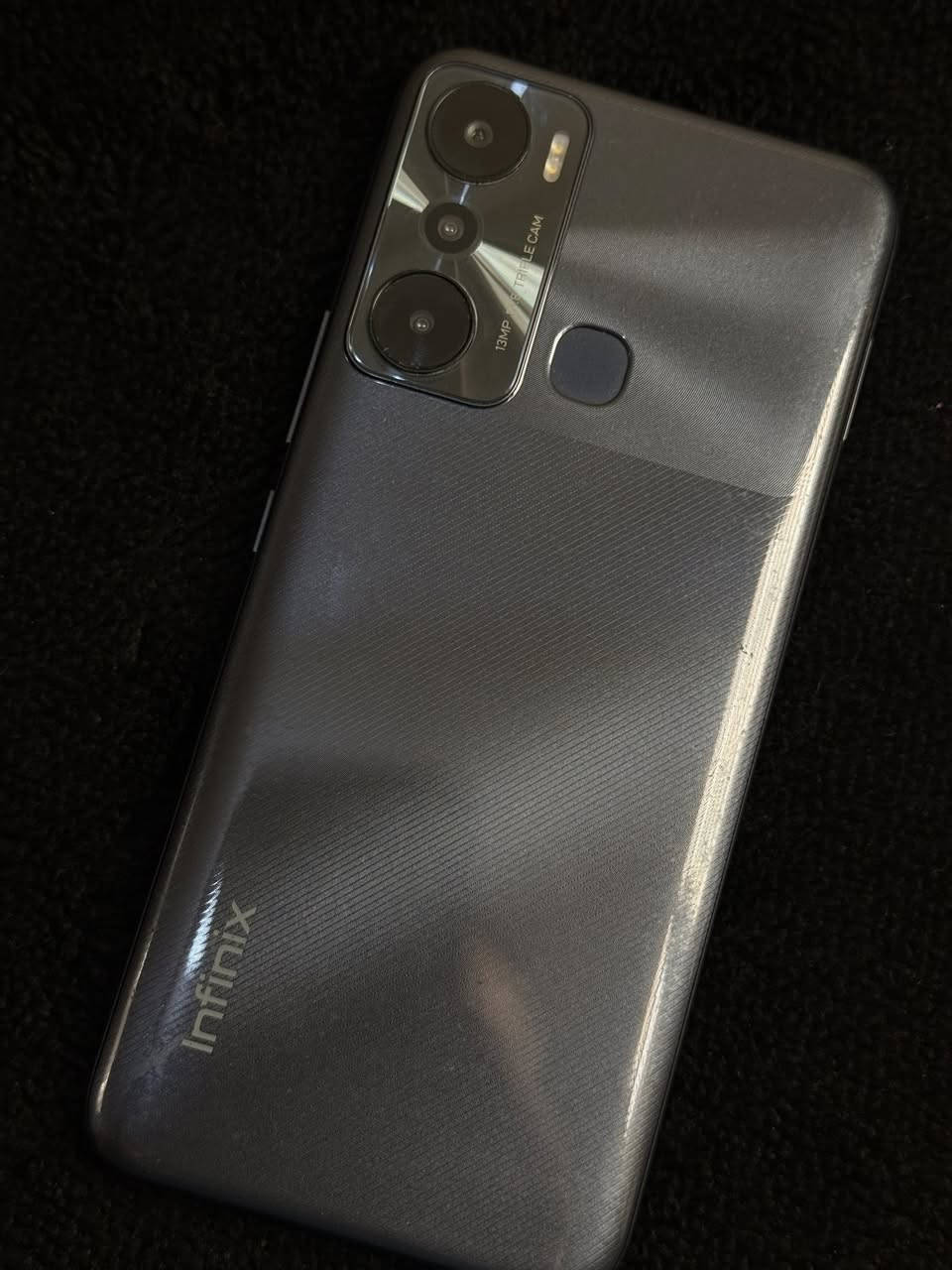 مبايل انفنكس هوت ٢٠ اي  نظيف كلش جديد للبيع السعر ١٠٠ الف ***********
