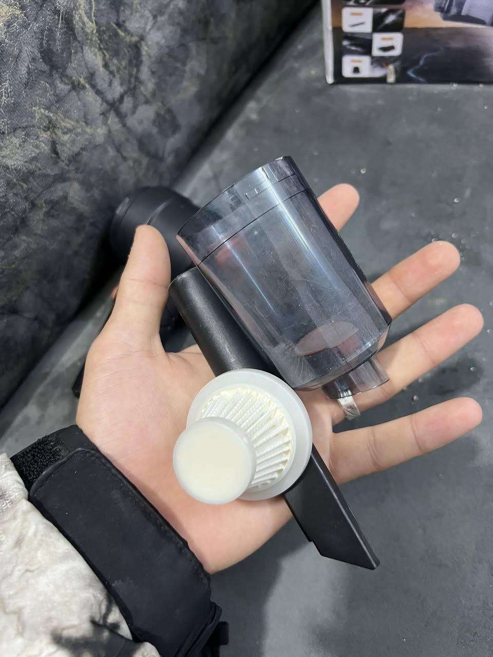 بلور سحب الغبار من السيارة او القنفات السعر 15


**إذا كنت صاحب هذا الإعلان وتريد حذفه لأي سبب، رجاءا أرسل رسالة إلى الدعم الفني**