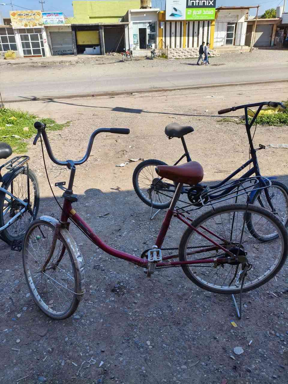 يوجد بايسكلات للبيع حجم 26 جبلي وحجم 24 وحجم 20 تلول ناصر مقابيل منفذ الديار الاستفسار هذا الرقم ***********
