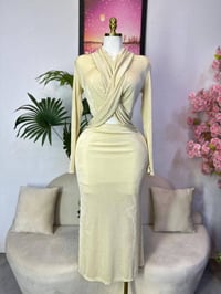 كولكشن صيفي • قماش ناعم • مقاسات ٣٨-٤٦