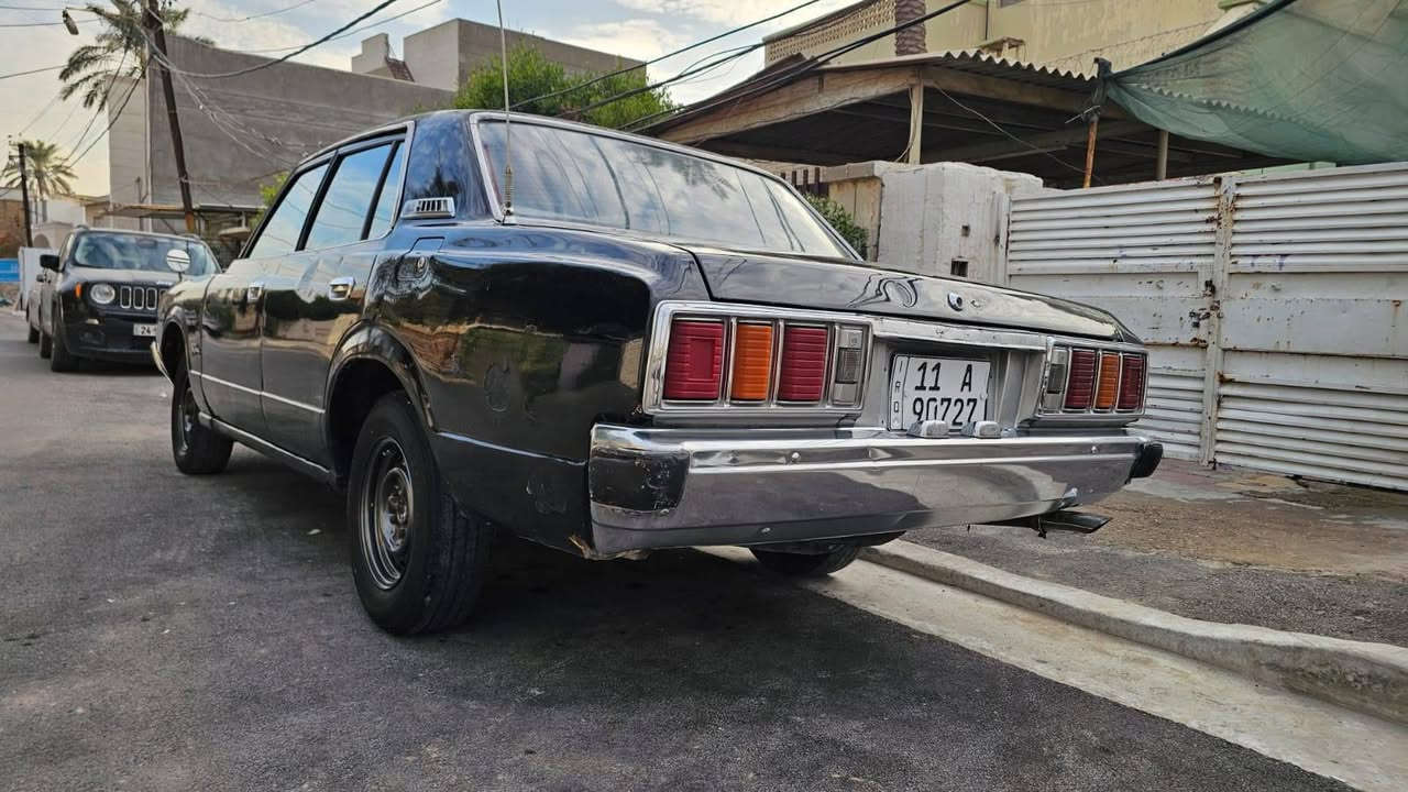 السلام عليكم الغوالي اكراون موديل ١٩٧٧ مكينه ونجي باور استيرن اصل تبريد رقم بغداد  الجديد هزه جديده مكان السياره بغداد مقابل مرور الطوبجي اي استفسار اتصل ***********
