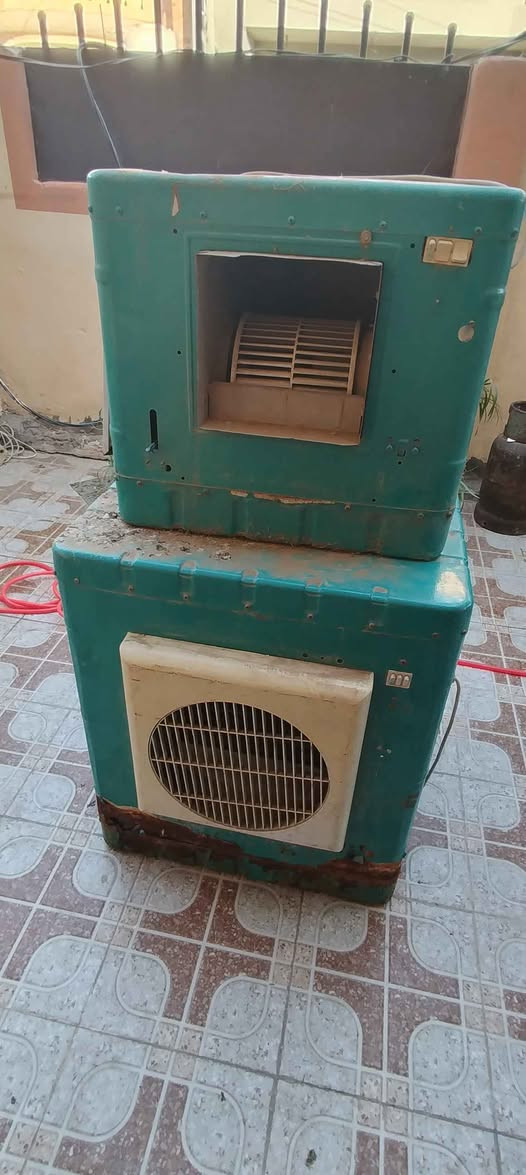 مبردات عدد 2 برفاب 
وحده صغيره وحده جبيره شغالات
السعر 100 ثنينهن 
شراي فقط يتصل ***********
مكاني شارع بيت غضيب الفلوجة, الأنبار
