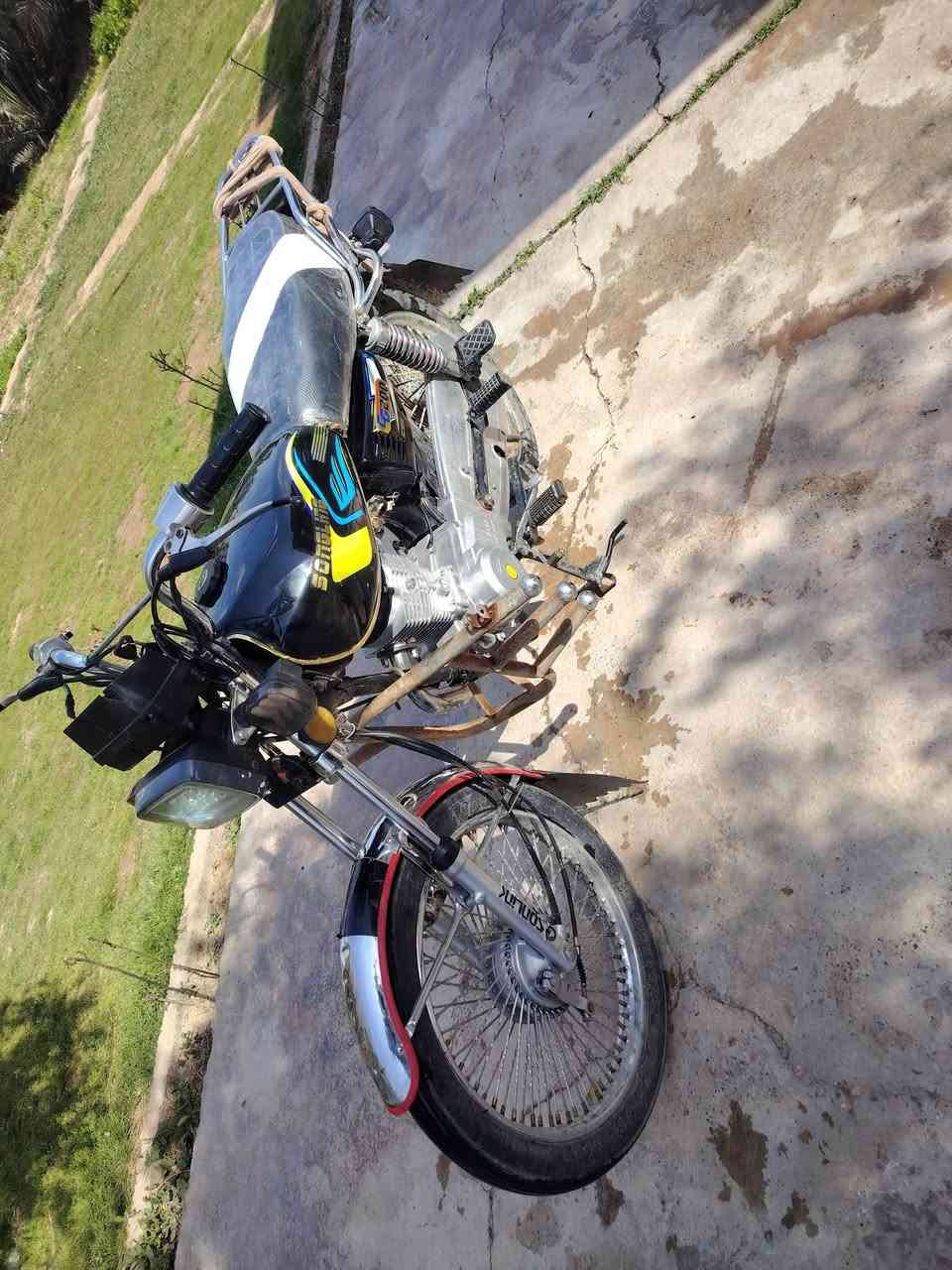 سلام عليكم
دراجة للبيع اربعة كير تايكر موديل 2023
الدراجة كاملة اي نقص ما بيها كهربائيات كلها شغالة المكان ديالئ ناحية دلي عباس السعر ٤٥٠وبي مجال بسيط الرقم ***********
