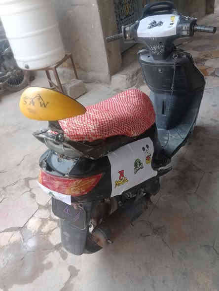 بسبب الوعود الكاذبه نعيد نشر الله لا يوفقك كلمن يواعد ومايجي فراشه شغاله مانقصه شي مكينه هستوني مجفت تجفيت اصلي لا تذب دهن ولا شي تخبل دراجه ترايك وين يعجبك سعر ٢٥٠وبيه مجال لشراي تشلع عيوني عنواني ديوانيه جلبيه ***********
