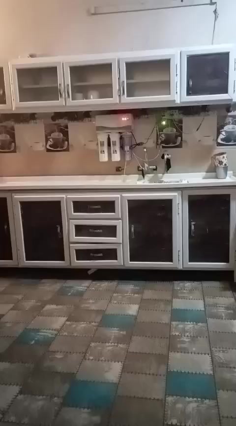 كاونتر  مع سبلت وامكيف للبيع  حله بكرلي


**إذا كنت صاحب هذا الإعلان وتريد حذفه لأي سبب، رجاءا أرسل رسالة إلى الدعم الفني**