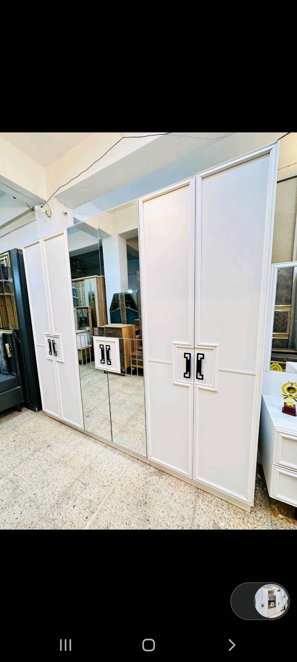 غرفة نوم تركي 🇹🇷 مستخدم 
نضافه 90‎%💯
تتكون من 9 قطع 
برغي وجوي حديد + شازلون مخزن
+ سكك سل ستيل يدات سل ستيل + اناره شغاله 
توصيل وشد داخل بغداد مجاناً 
محافظات كروه رمزيه